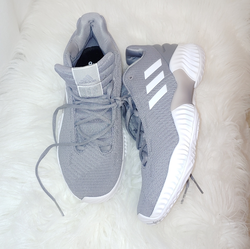 Nwob adidas pro balance basketball sneakers
